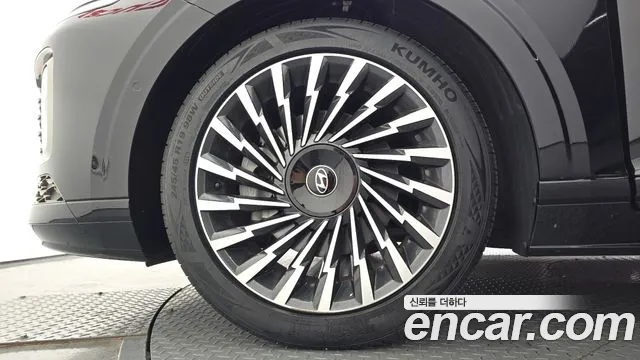 Hyundai Grandeur Grandeur (GN7) 2.5 Бензин 2WD — Фото автомобиля 5