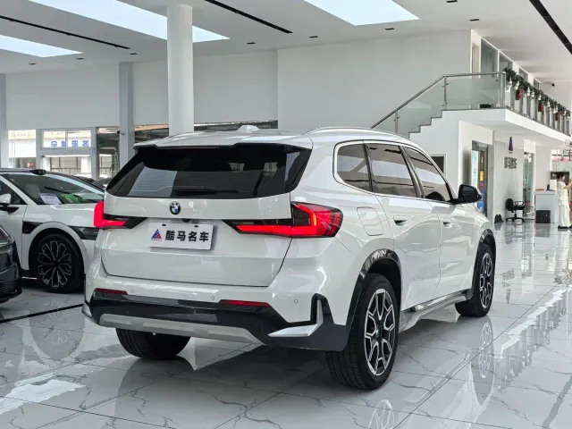 BMW X1 — Фото автомобиля 13