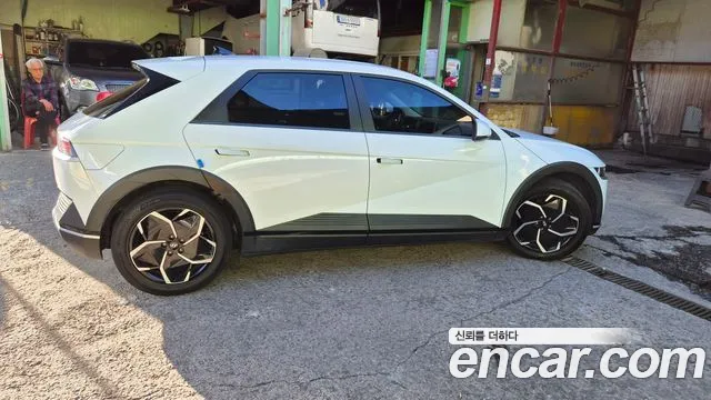 Hyundai Ioniq 5 — Фото автомобиля 8