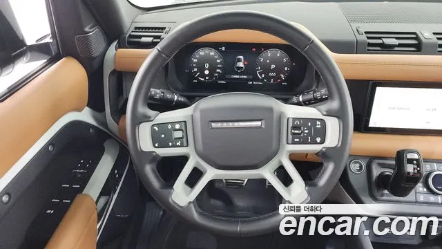 Land Rover Defender Defender (L663) 110 P300 X-Dynamic SE — Фото автомобиля 10