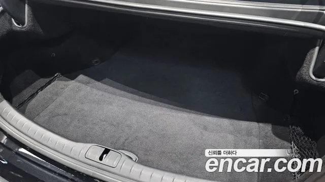 Genesis G80 Бензин 3.5 турбо AWD — Фото автомобиля 29