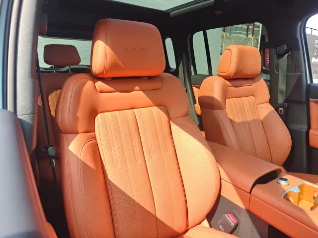 BYD FangChengBao Titanium 7 — Фото автомобиля 13