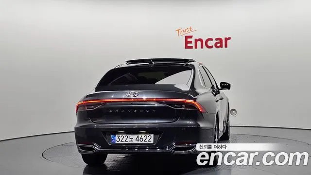 Hyundai Grandeur Новый Grandeur IG — Фото автомобиля 4