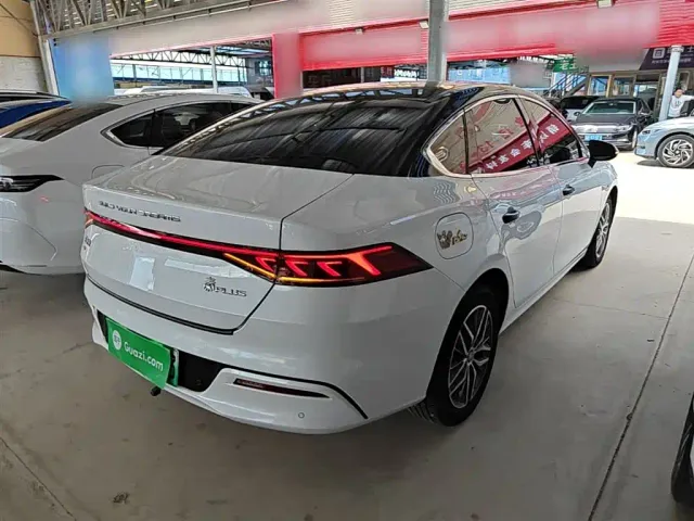 BYD Qin PLUS — Фото автомобиля 6