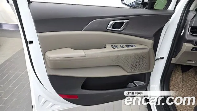 Kia Carnival 4th Gen — Фото автомобиля 13