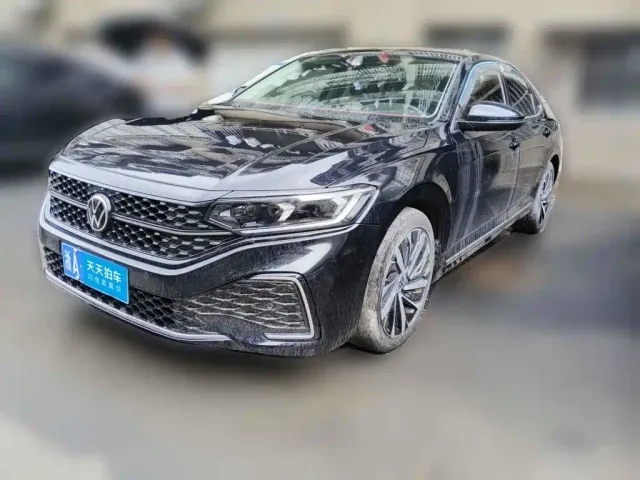 Фотография автомобиля — Volkswagen Passat
