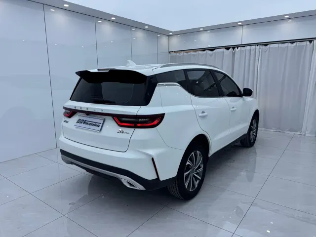 Geely Vision X6 — Фото автомобиля 4