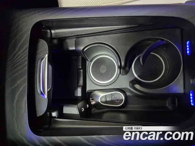 Mercedes-Benz E-Class E-класс W214 — Фото автомобиля 11
