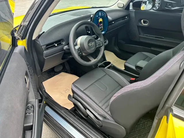 MINI Hatch — Фото автомобиля 4