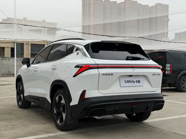 Jetour Shanhai L6 — Фото автомобиля 6