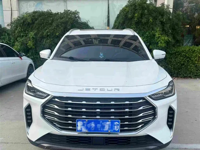 Jetour X70 Plus — Фото автомобиля 2