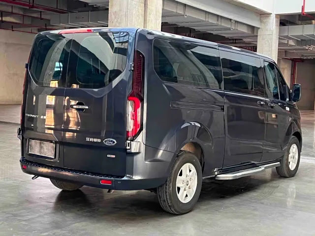 Ford Transit — Фото автомобиля 10