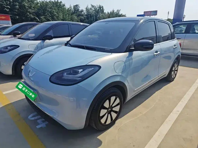 Фотография автомобиля — Wuling Bingo
