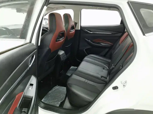 Changan Oushang X5 — Фото автомобиля 15