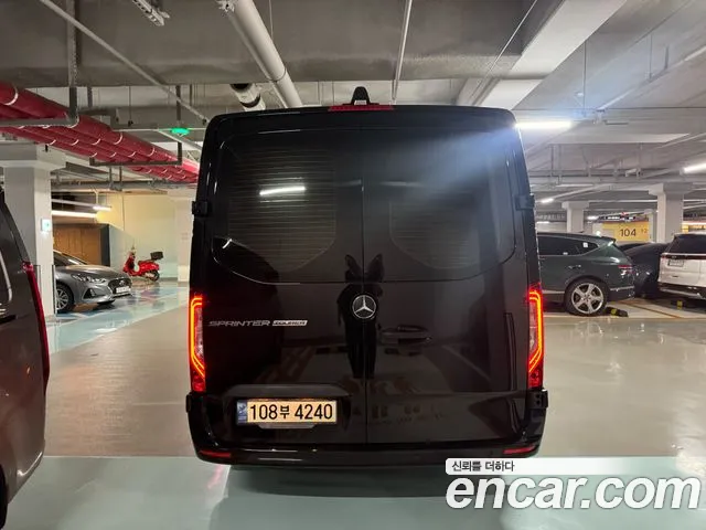 Mercedes-Benz Sprinter — Фото автомобиля 4