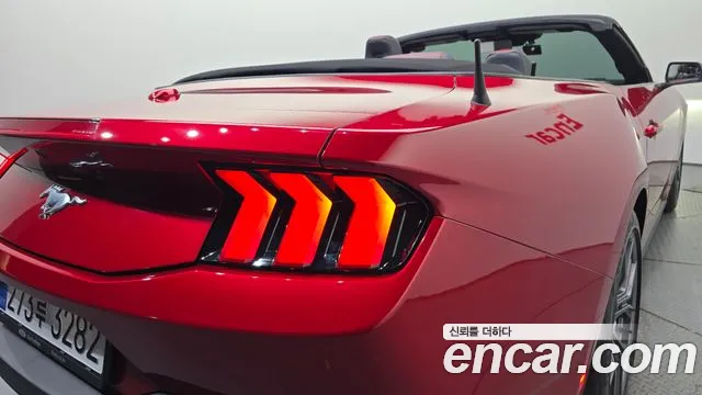 Ford Mustang 7th Gen — Фото автомобиля 8