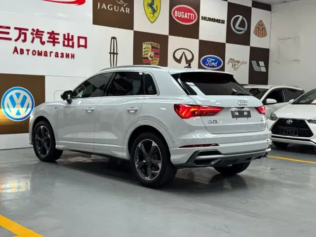 Audi Q3 — Фото автомобиля 4
