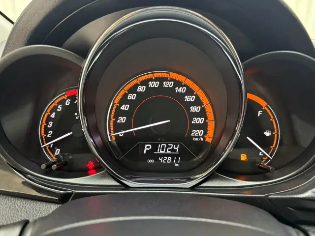 Toyota YARiS L Zhi Xuan — Фото автомобиля 9