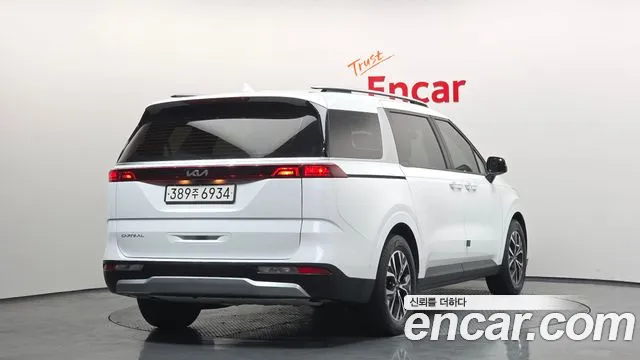 Kia Canival Carnival 4 поколение Дизель 9 мест Prestige — Фото автомобиля 2