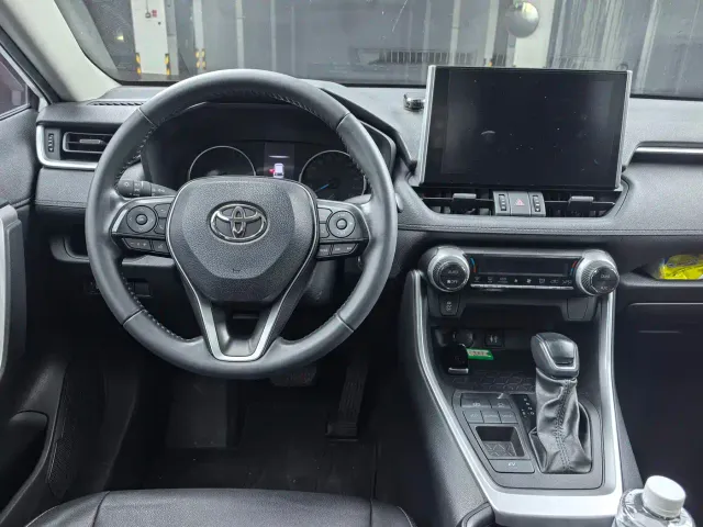 Toyota Wildlander — Фото автомобиля 11