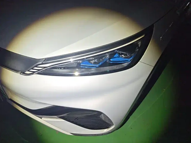 BYD Yuan PLUS — Фото автомобиля 23
