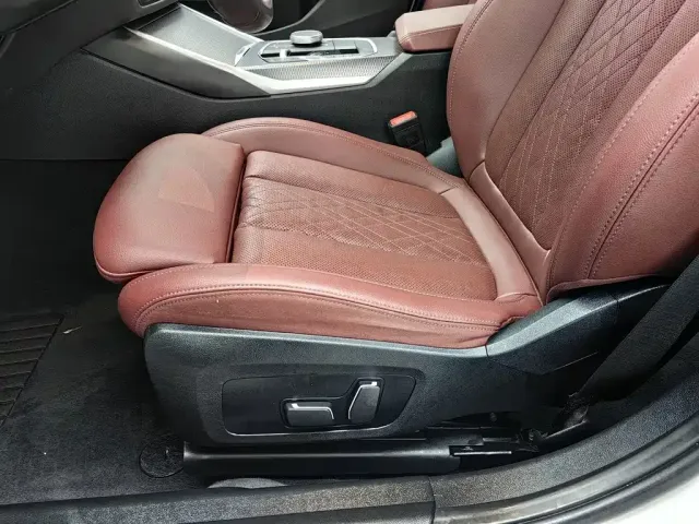 BMW BMW i3 2024 eDrive 40 L Shadow Night Package — Фото автомобиля 20