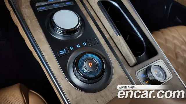 Genesis GV80 2.5T Бензин AWD — Фото автомобиля 9