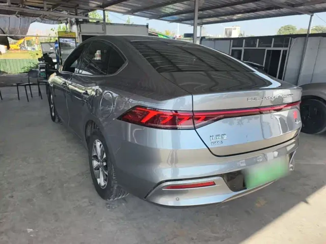 BYD Qin PLUS — Фото автомобиля 4