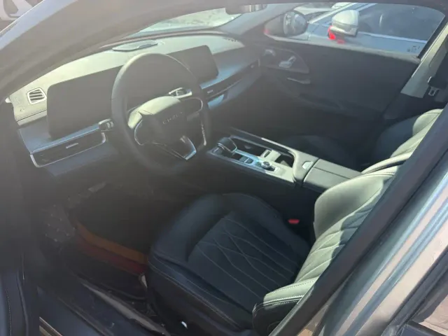 Chery Arrizo 8 — Фото автомобиля 5