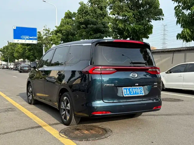 GAC Trumpchi M6 — Фото автомобиля 13