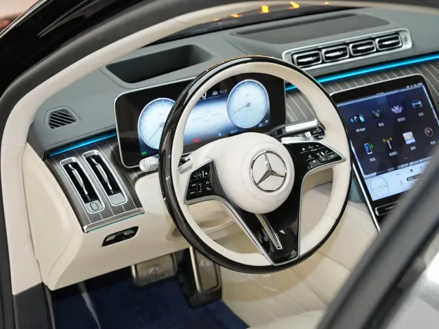Mercedes-Benz Maybach S-Class — Фото автомобиля 8