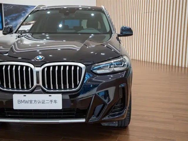 BMW X3 — Фото автомобиля 8