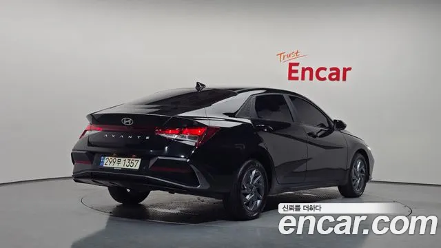 Hyundai AVANTE Новый Avante (CN7) — Фото автомобиля 2