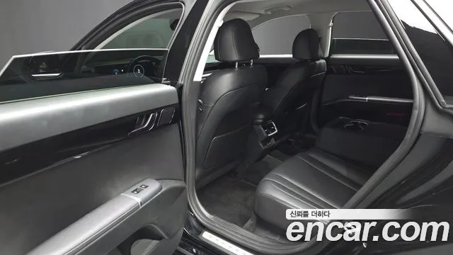 Hyundai Grandeur GN7 — Фото автомобиля 16