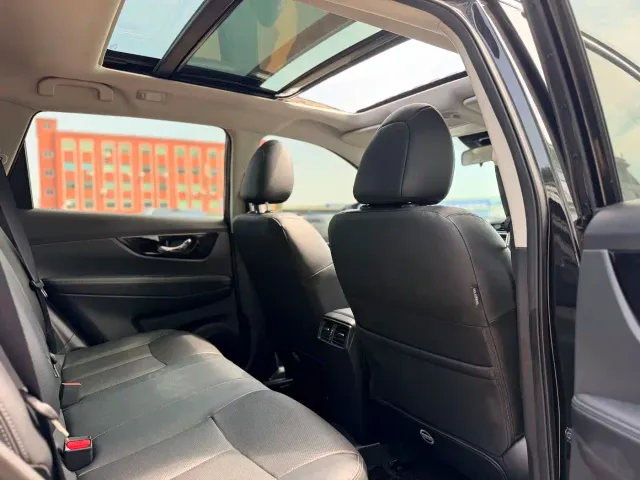 Nissan X-Trail — Фото автомобиля 14