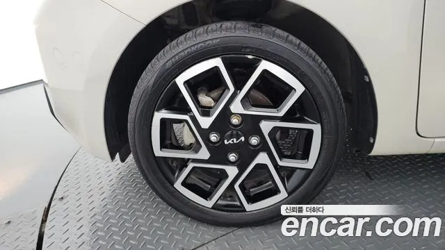 Kia RAY Новый Kia Ray Signature — Фото автомобиля 4
