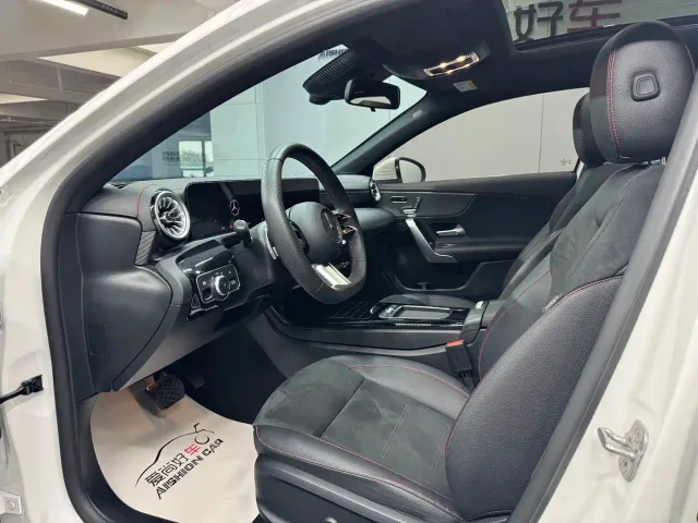 Mercedes-Benz A-Class — Фото автомобиля 8