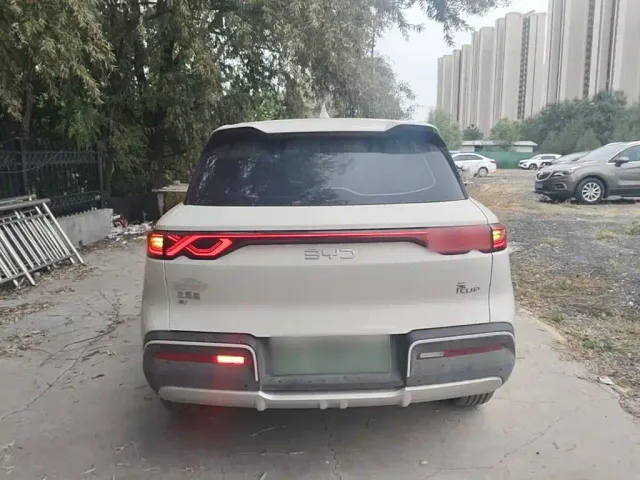 BYD Yuan UP — Фото автомобиля 5