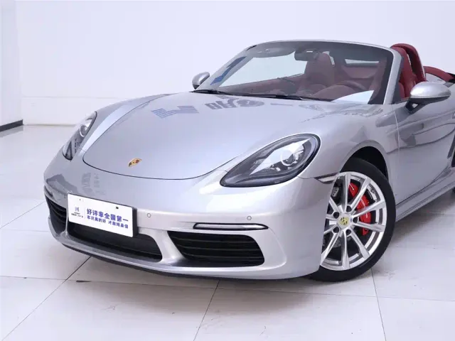 Porsche 718 — Фото автомобиля 3