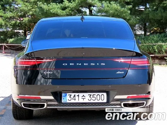 Genesis G90 Бензин 3.5 турбо AWD — Фото автомобиля 4