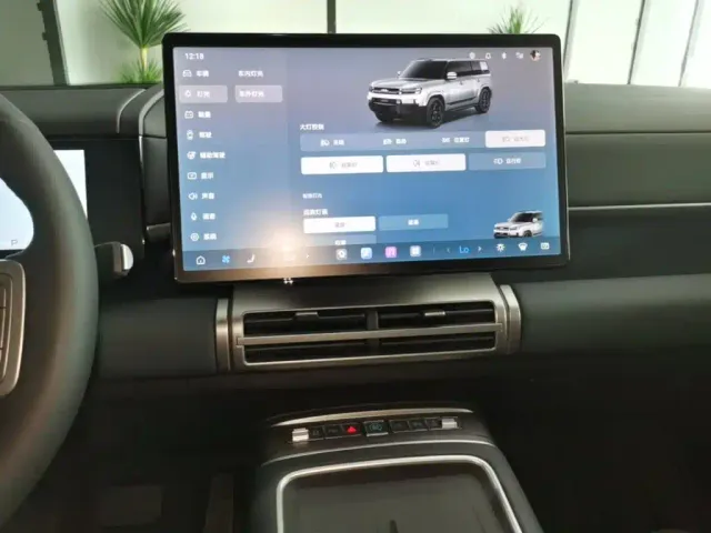 BYD FangChengBao Titanium 7 — Фото автомобиля 12