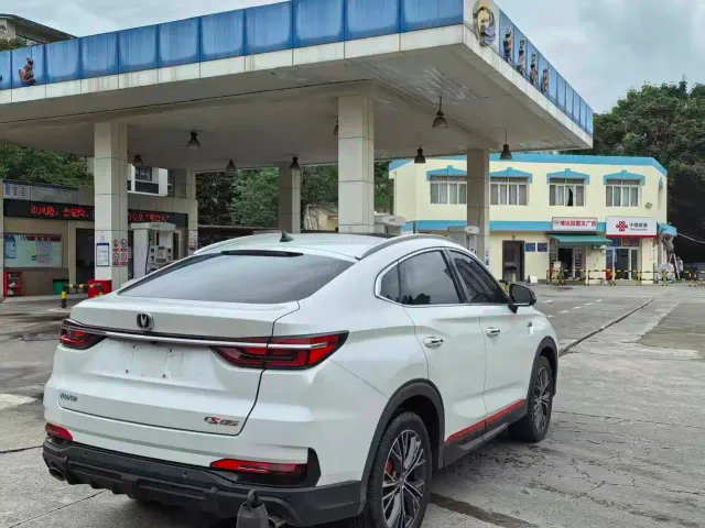 Changan CS85 COUPE — Фото автомобиля 12