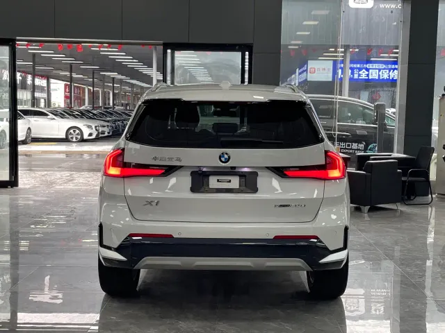BMW X1 — Фото автомобиля 15