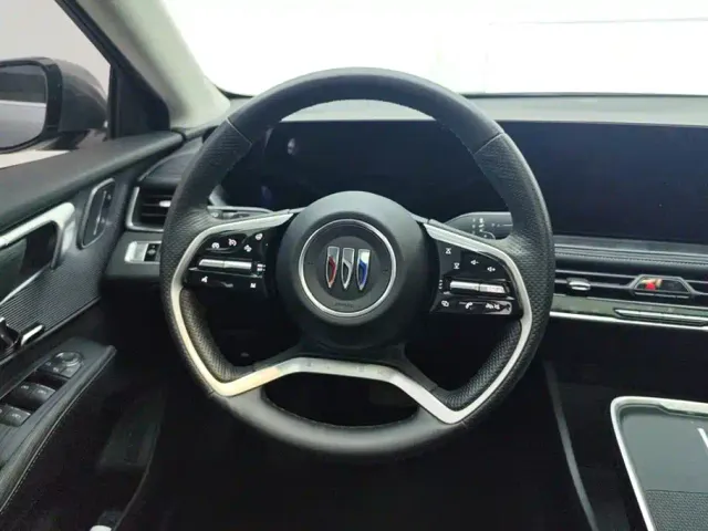 Buick LaCrosse — Фото автомобиля 15