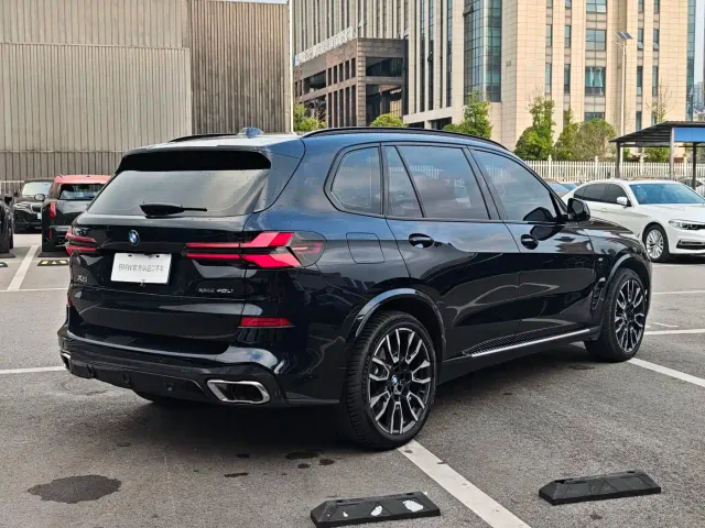 BMW X5 — Фото автомобиля 9