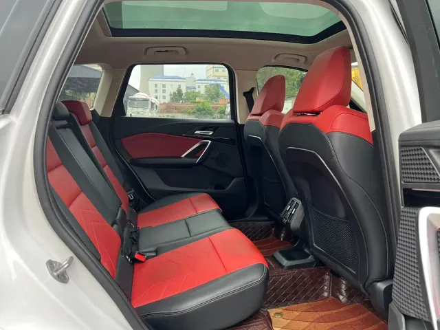 BMW X1 — Фото автомобиля 11
