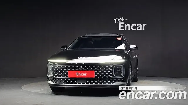 Hyundai Grandeur GN7 — Фото автомобиля 3
