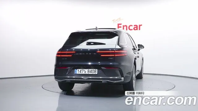 Genesis GV70 2.5T Бензин AWD — Фото автомобиля 4