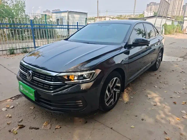 Фотография автомобиля — Volkswagen Sagitar