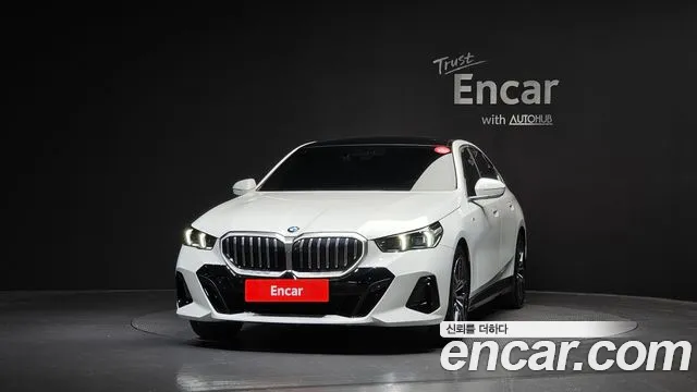 BMW 5-Series 5 серия (G60) 523d M Sport — Фото автомобиля 2
